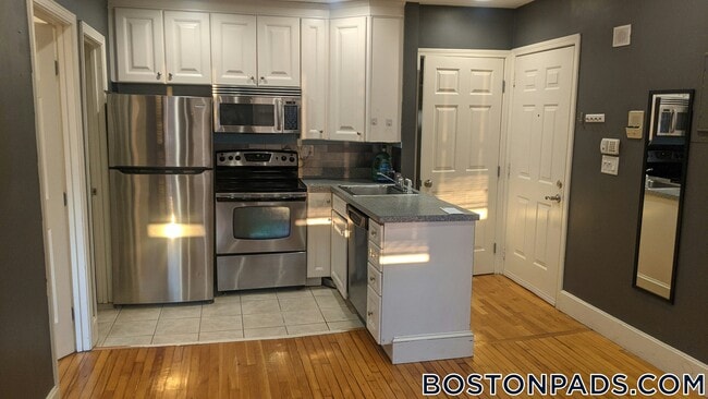 Photo - 1 Centre St Ter Unit 10