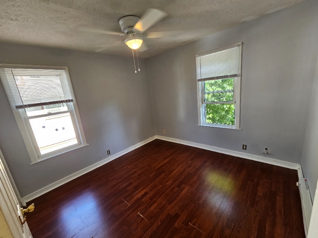 Photo - 1777 Marks Ave Apartamento Unidad 2