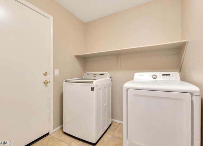 Photo - 3913 E Monona Dr