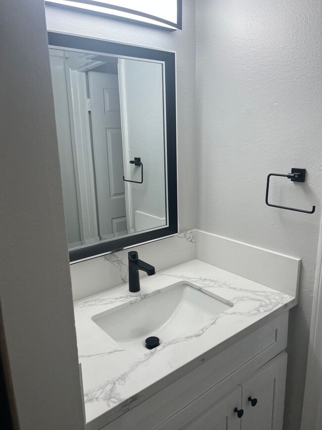 Photo - 21700 Septo St Unit D108