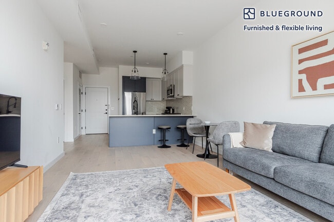 Photo - 425 3rd St Unit SI FL3-ID2087