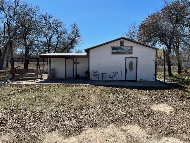 Building Photo - 2114 Polly Ln