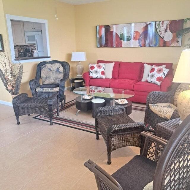 Photo - 125 Norwich F