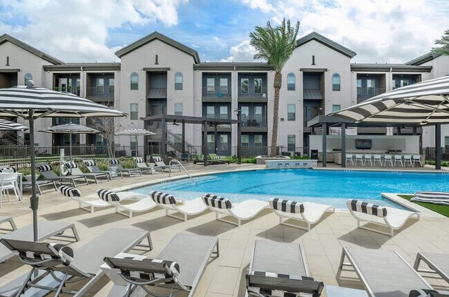 Photo - 698 Basilica Bay Dr Unidad ID1237867P