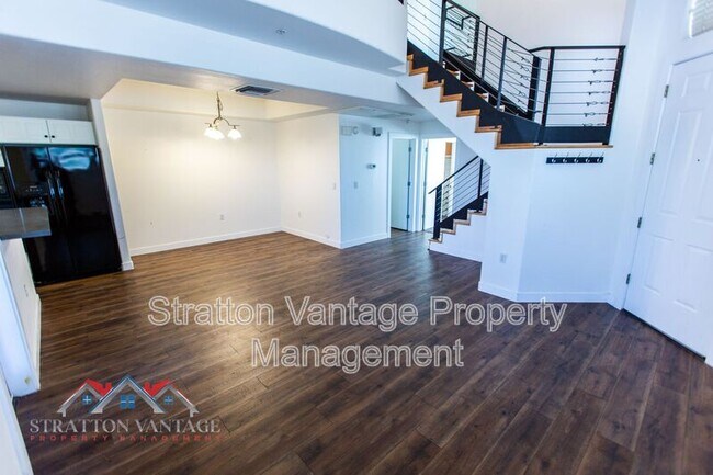 Photo - 1445 E Broadway Rd Unit 113