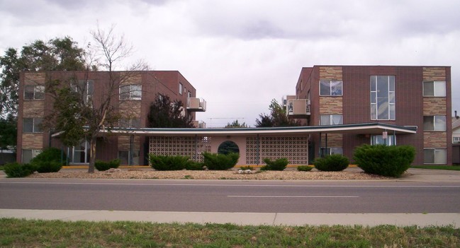 Bonneville Apts - Bonneville Apts