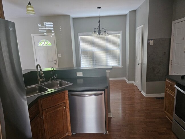 Photo - 9823 Minuteman Ct