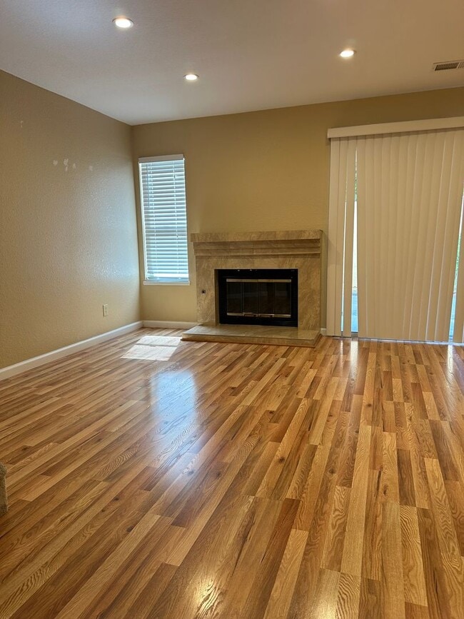 Stunning Condo in Turlock available for im... - Stunning Condo in Turlock available for im...