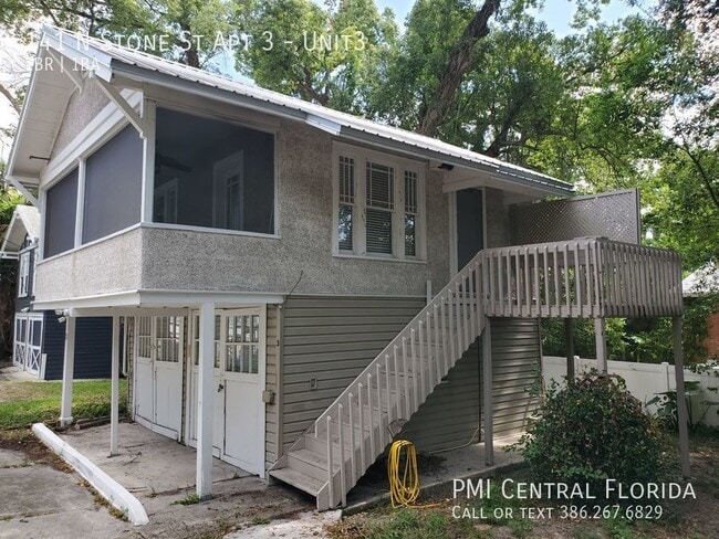 Photo - 141 N Stone St Unidad 3