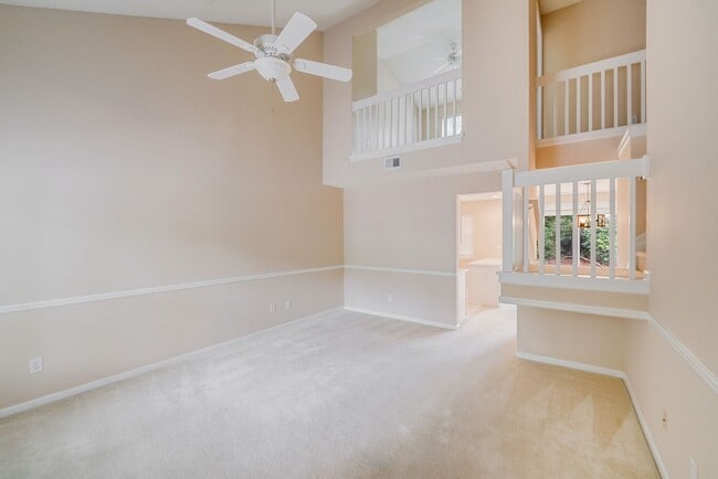 Photo - 15021 Deshler Ct