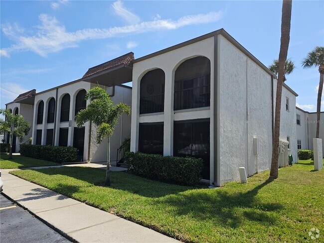 Building Photo - 7701 Starkey Rd Unit 708 Rental