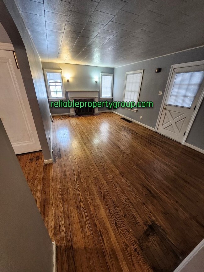 Photo - New Listing!!!