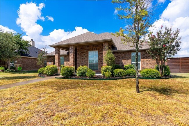 Photo - 1112 Hiddencreek Dr