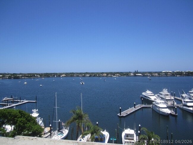 Photo - 1208 Marine Way W Unit 608