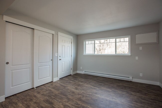 Photo - 2628 Redwing Rd Unit 2628 Redwing Rd. 8
