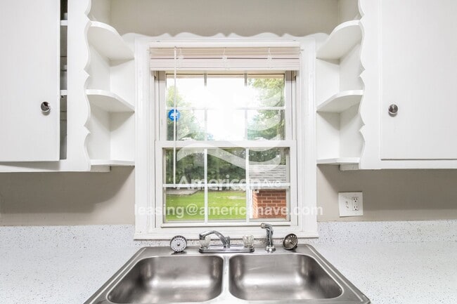 Photo - 1541 Beckham St