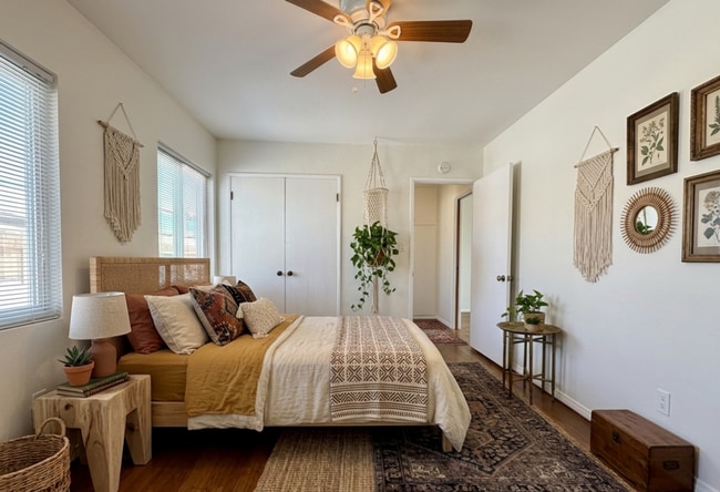 Photo - CORNER Upstairs Unit Within Small Gated Community! COMPLIMENTARY Shared Laundry! Spacious Floorplan! Unit 3753 Herman Ave