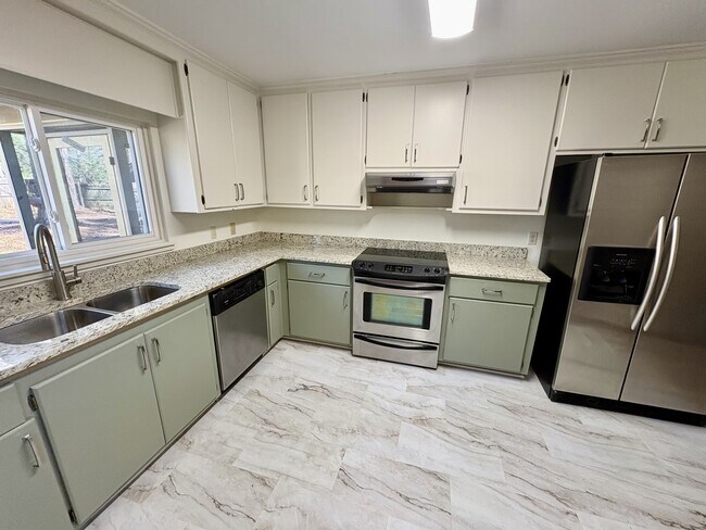 Photo - 5 Sweet Branch Ct