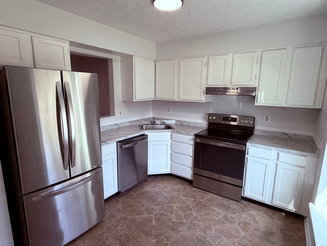 Photo - 2916 Carlyle Ct