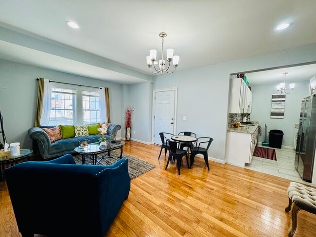 Photo - 97 De Pasquale Ave Unit 1