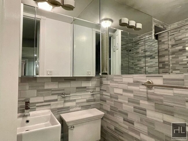 Photo - E 28TH ST. Unit 4A