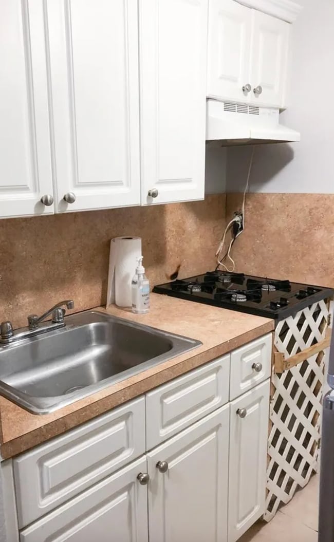 Photo - 241 S Royal Poinciana Blvd Unidad 201