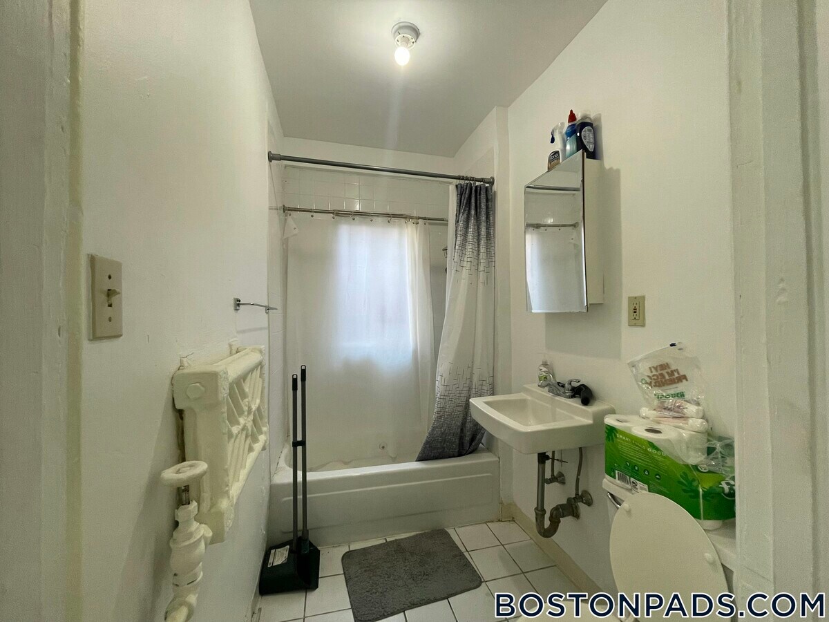 Photo - 16-20 Westland Ave. Unit 404