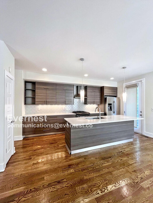 Photo - 1804 Cahal Ave