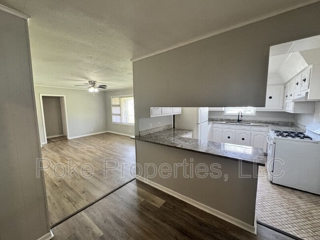 1506 Arkansas St