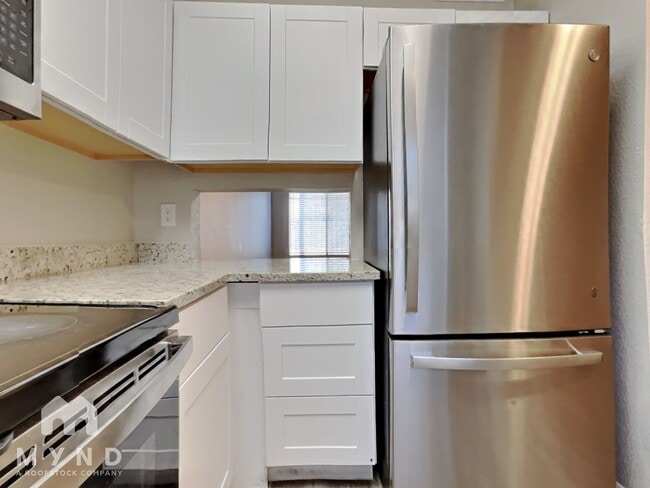 Photo - 7801 N 44th Dr