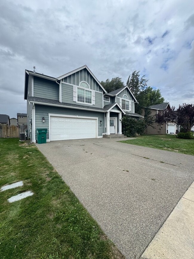 Photo - HUGE PET FRIENDLY Rental