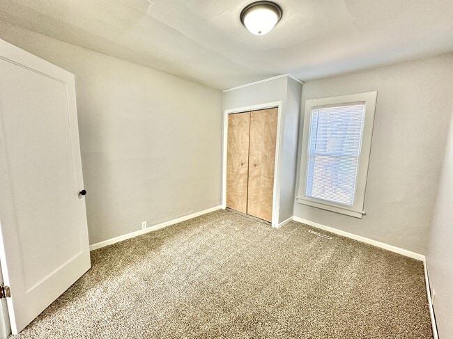 Photo - 1023 Hackett St