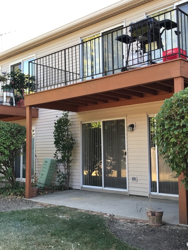 Photo - 7010 Newport Dr