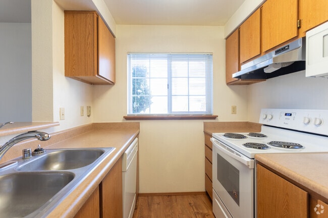 1BR,1BA-800SF - Brighton Place