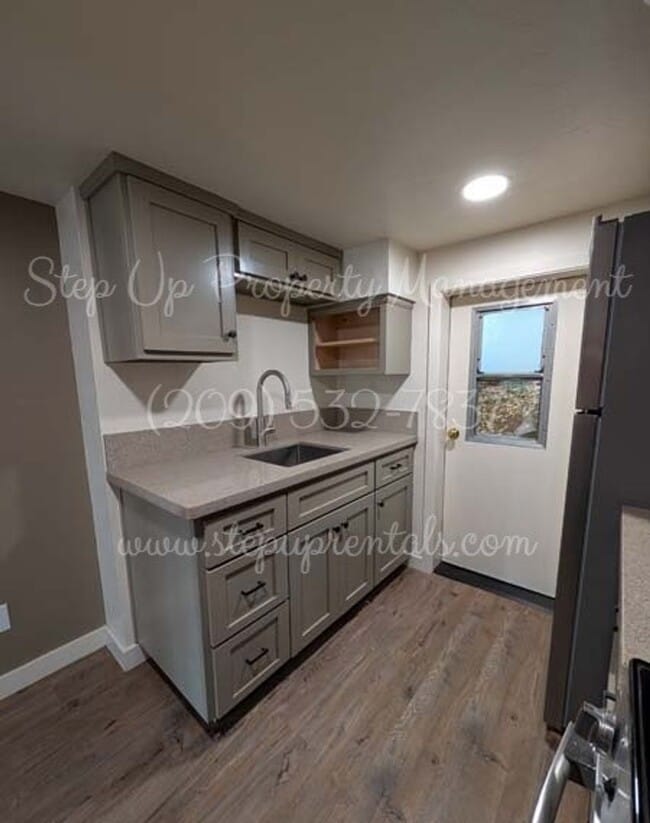 Photo - 87 N Shepherd St Unit B