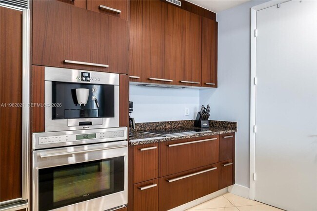 Photo - 15901 Collins Ave