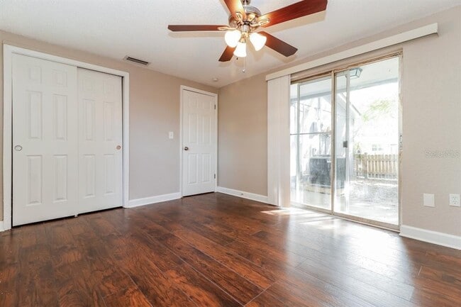 Photo - 4929 Amherst Ct