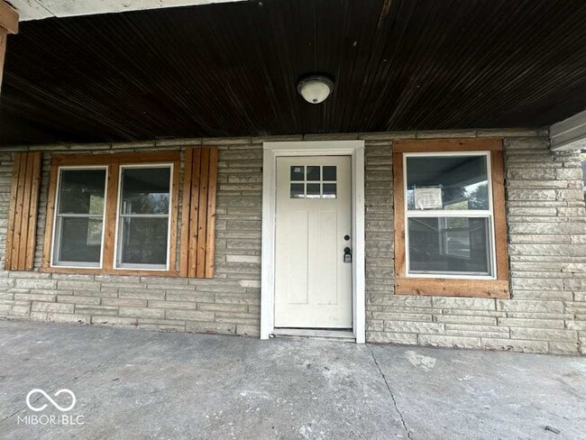 Photo - 2729 Columbia Ave