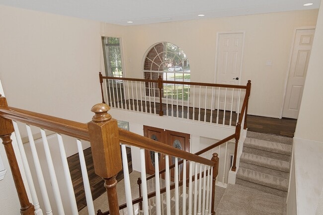 Building Photo - 18 Spotted Deer Dr