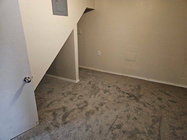 Photo - 882 W Montague Ave