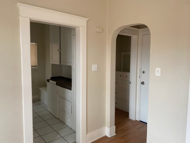 1019 N Serrano Ave Unit 1021 .14