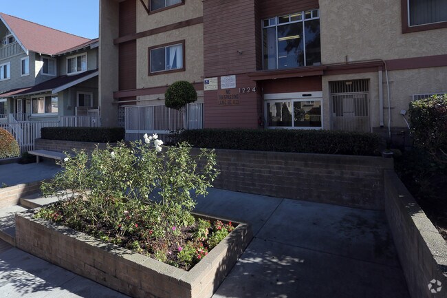 Photo - Westside Manor & Gibraltar Apartments