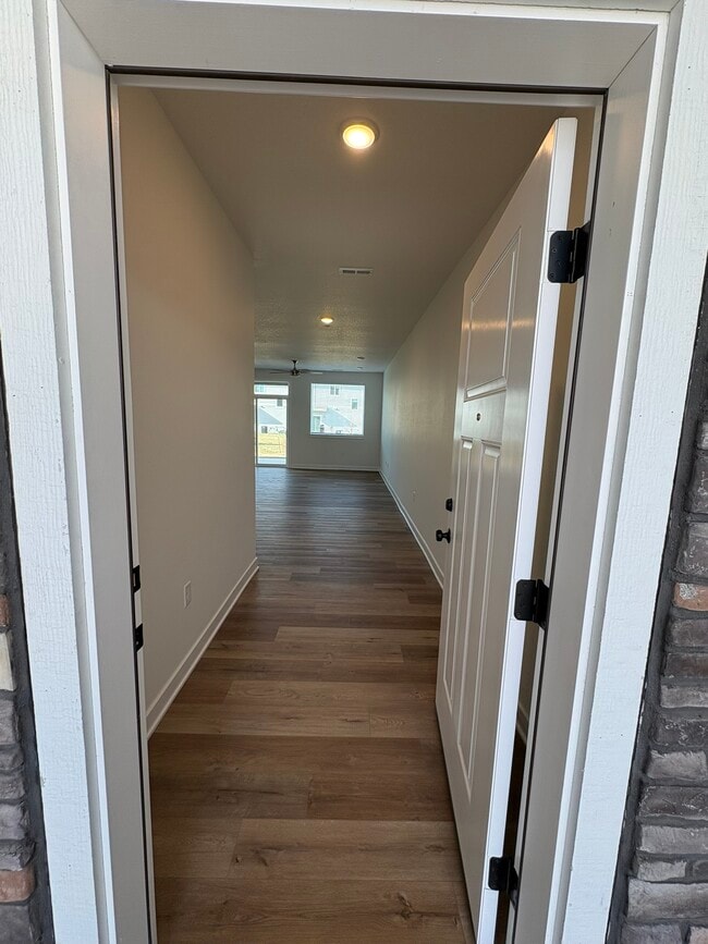 Photo - 230 Nw Waverly Dr