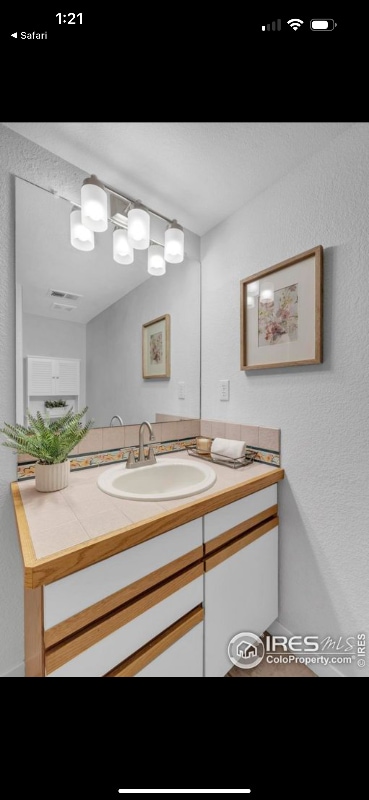 Photo - 651 Ridgeview Dr