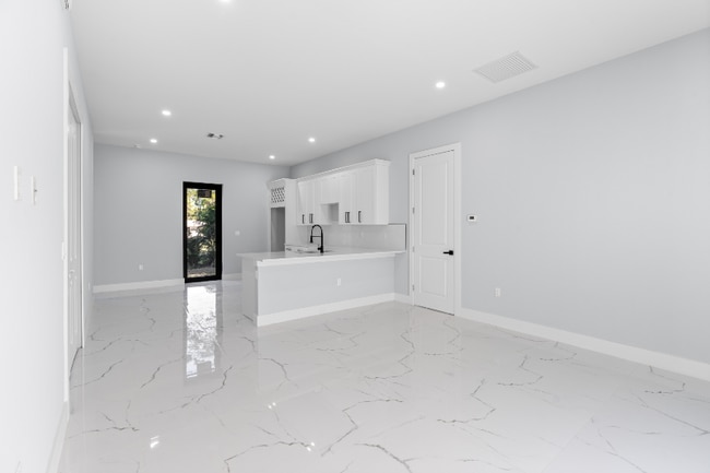 Photo - 3501 East 10th Street