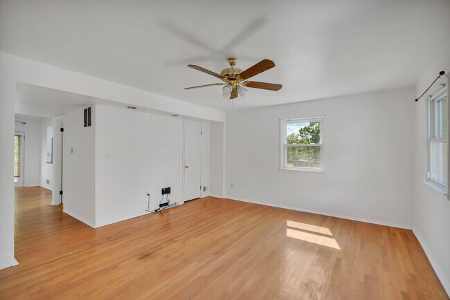 Photo - 14401 Brandon Ct