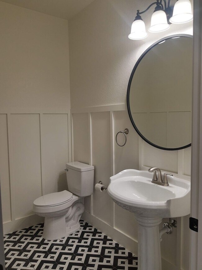 Photo - Kerrville, TX  Custom Build Home Ready for Immediate Move In