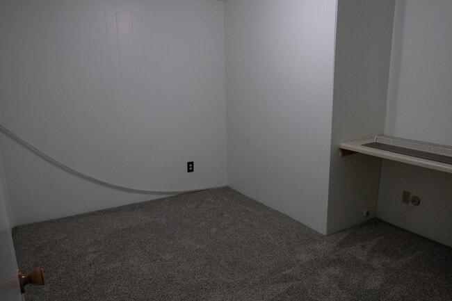 Building Photo - 1415 Concord St Unit 2