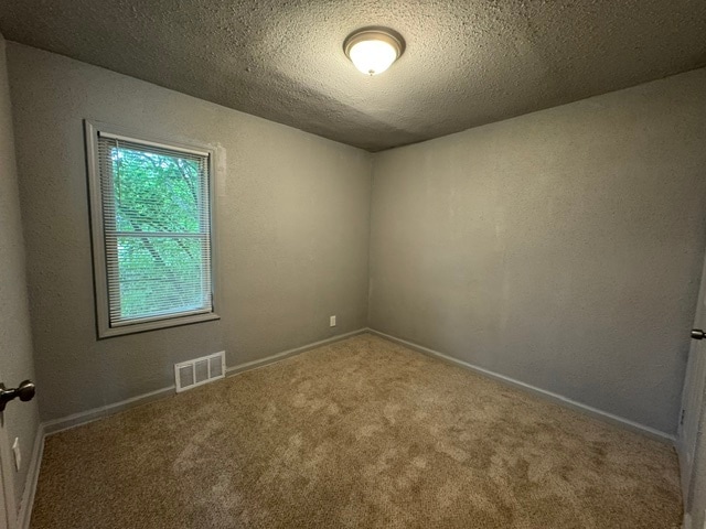 Photo - 20058 Bloom St