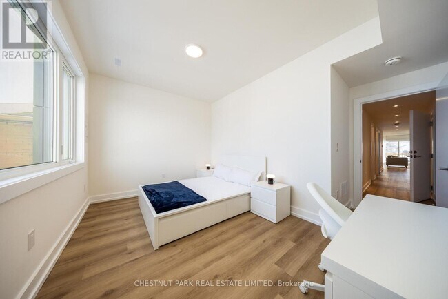 Photo - 29 Hatherley Rd Unit A